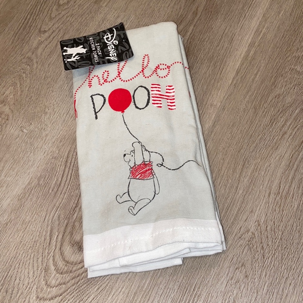 NWT Disney Hello Pooh Set of 2 Kitchen Towels